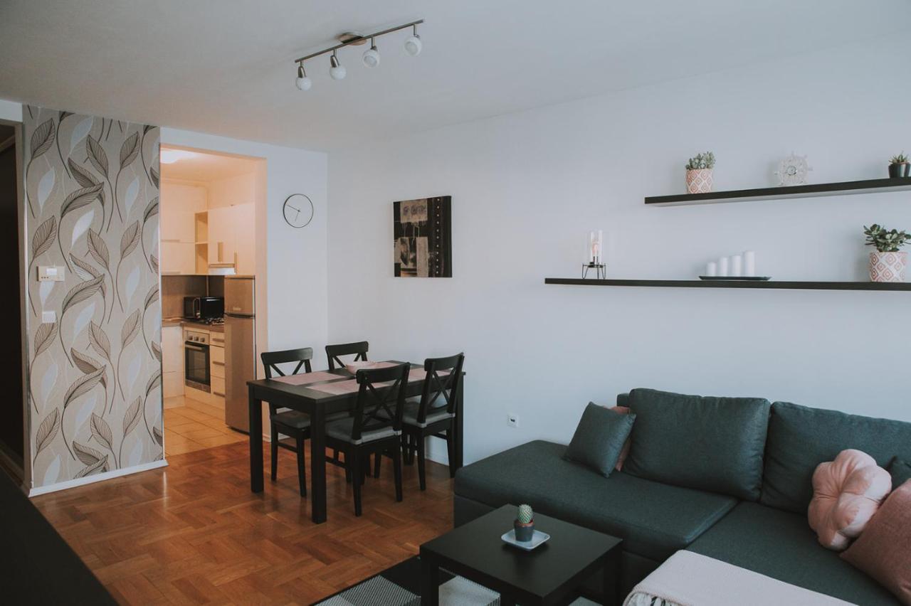 Apartment Nika, Arena Загреб Екстериор снимка